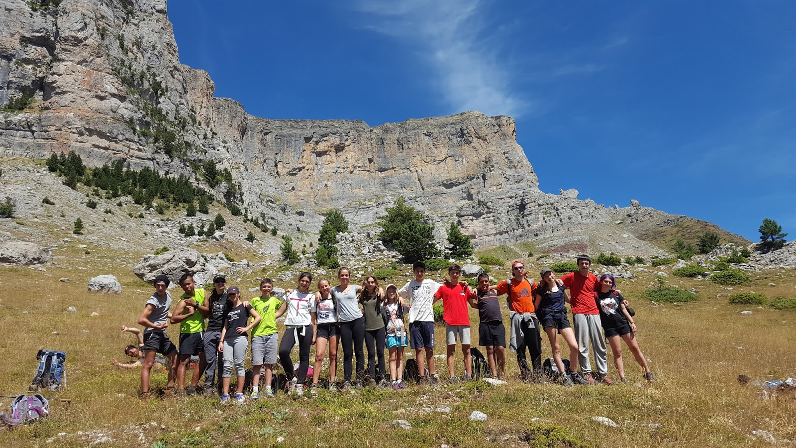 Selva de Oza Mountain Camp