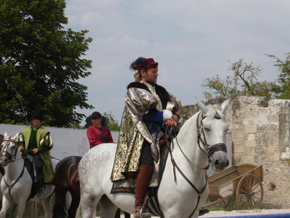 Pontlevoy SUMMER CAMP for girls